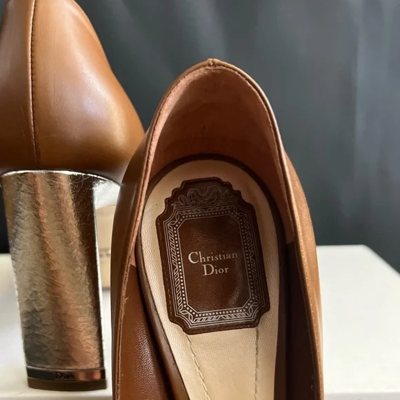 ⛔️ SOLD ⛔️Authentic DIOR Heels. Worn Once. Size EUR40 - Picture 8 of 16